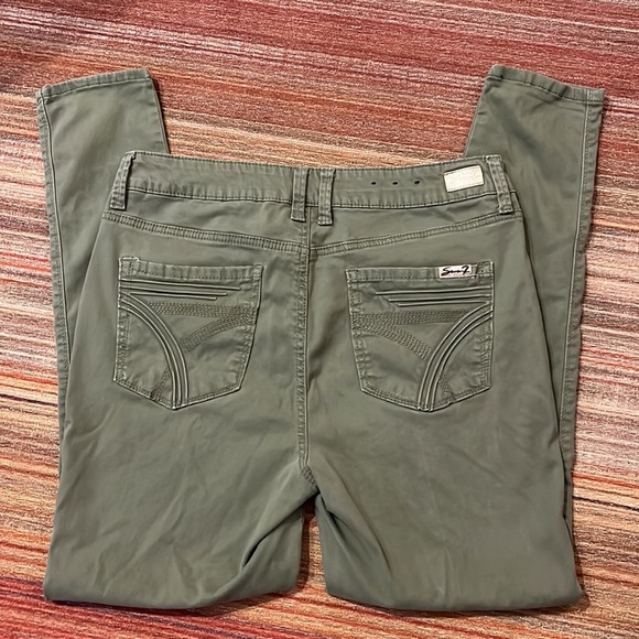 Seven7 High Rise Skinny jeans - Picture 3 of 6